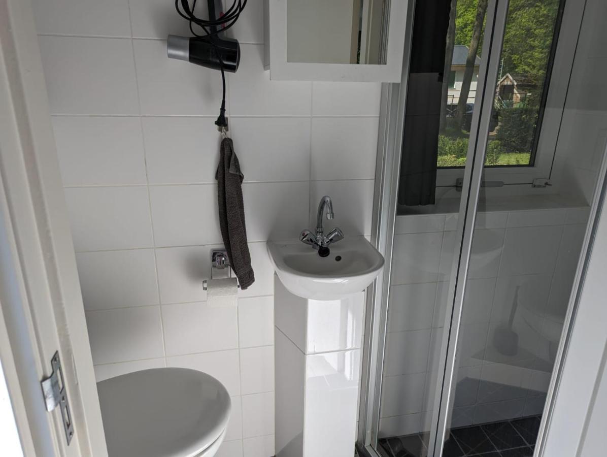 Luxe Bungalow "Zomeroord" Beekbergen Luaran gambar